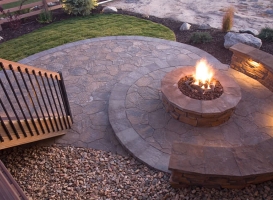 Outdoor Fireplaces/Firepits