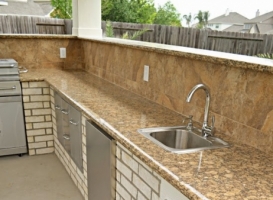 Outdoor Kitchen