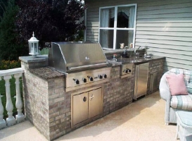 Outdoor Kitchen