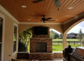 Outdoor Kitchen