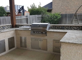 Outdoor Kitchen